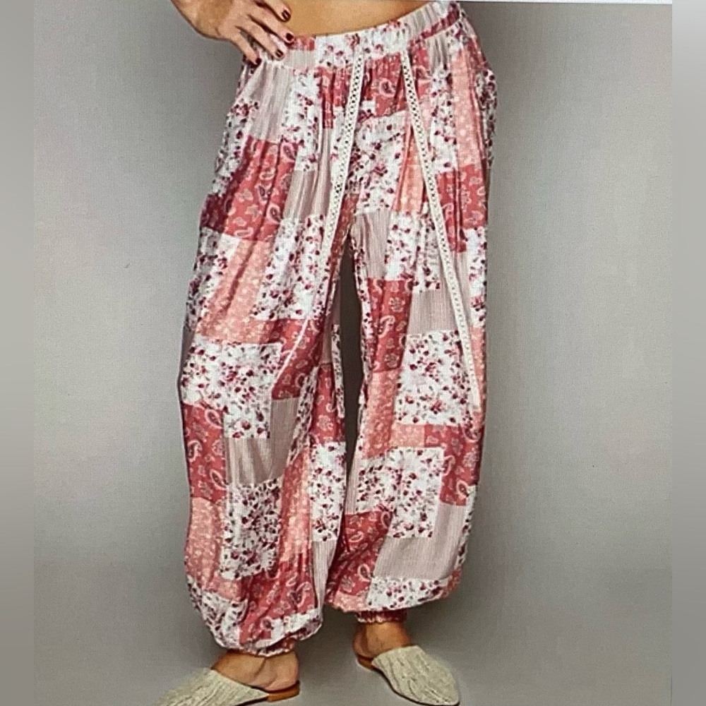 **SALE** POL Pink and White Patchwork Pants - Picture 2 of 8